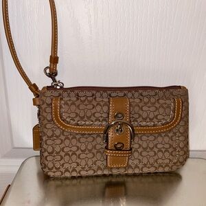 Coach Brown Signature Mini C SoHo Jacquard Canvas Buckle Clutch Wristlet Wallet